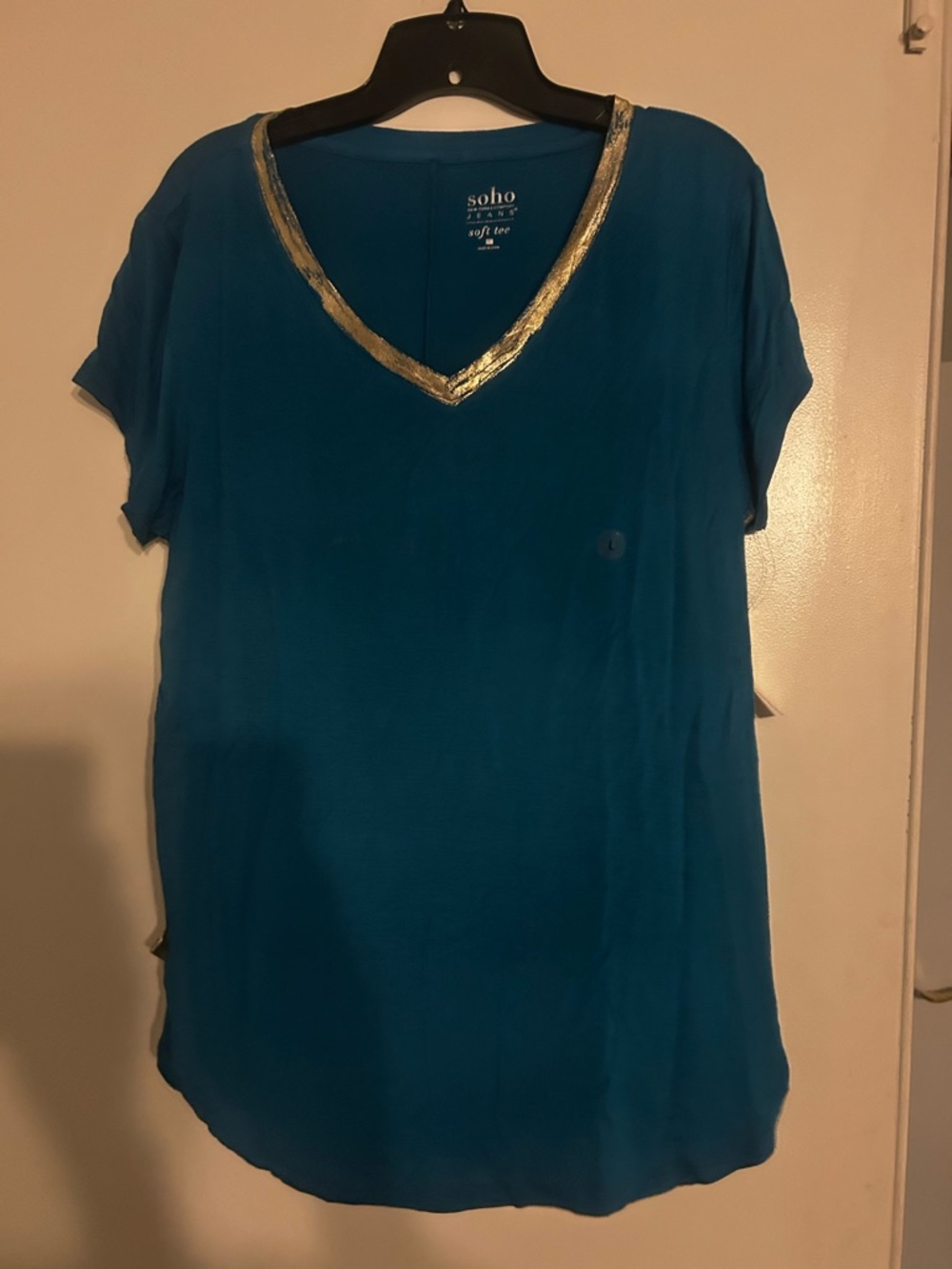 NWT New York & Company Teal Soft Short Sleeve V-Neck Top with Gold Trim